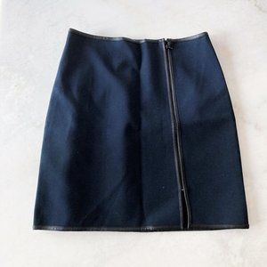 Like new! Club Monaco navy skirt, black piping leather trim side zipper (size 8)